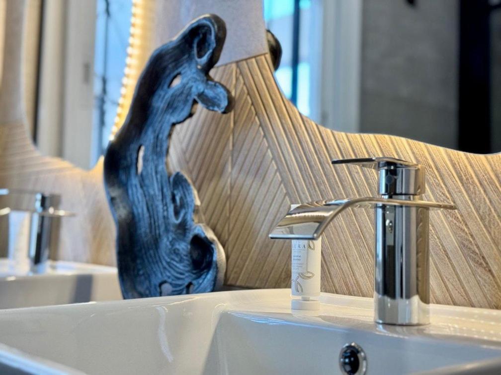 Elegance In The Heart Of Apartament Malaga