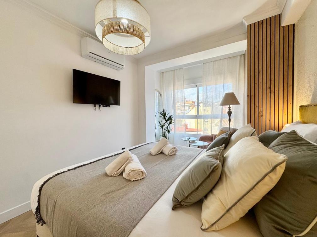 Elegance In The Heart Of Apartament Malaga